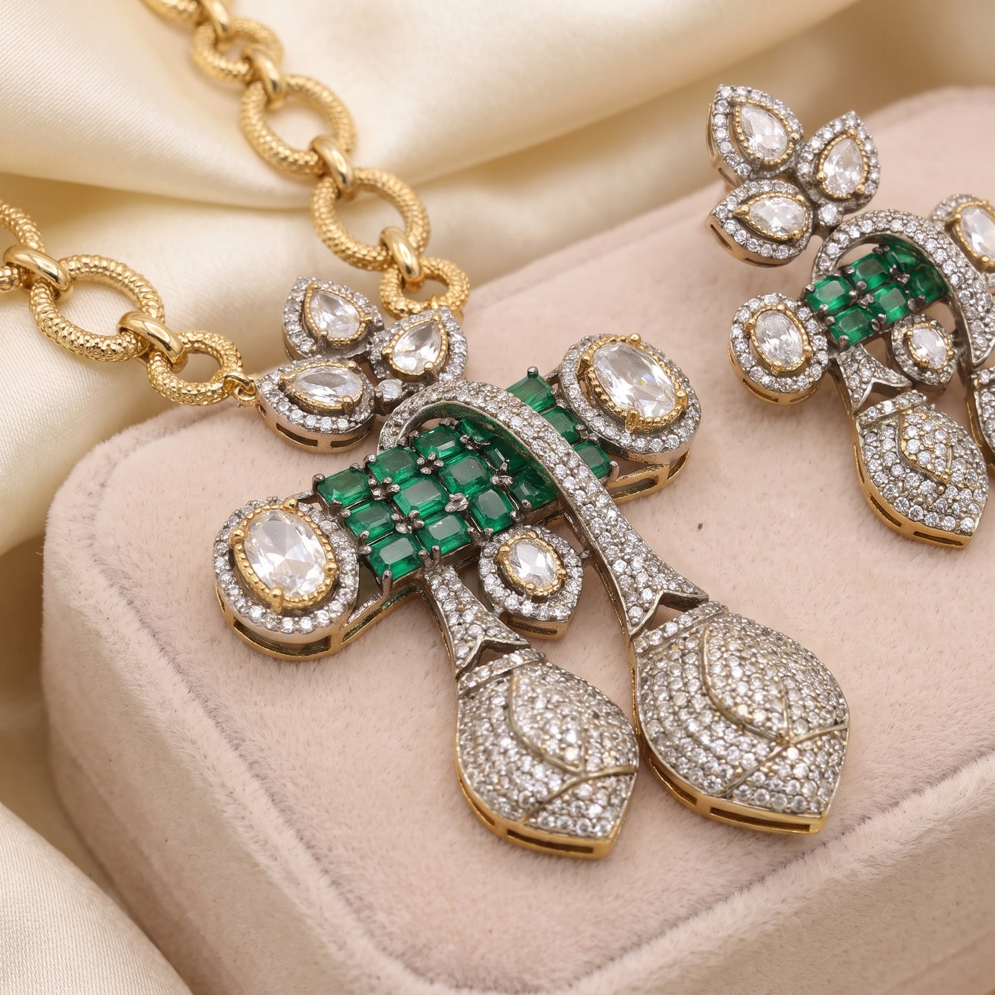 Emaan · Green AD Necklace Set | Allure Jewelry by Rushi